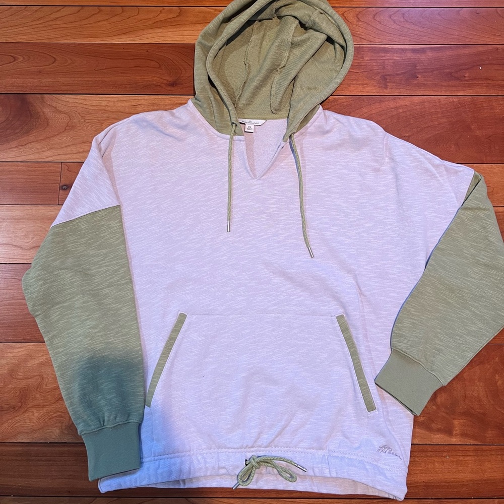 Womens Two-Tone Hoodie - Green and White